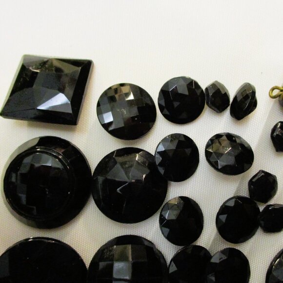 ANTIQUE Faceted French Jet Buttons: VICTORIAN Edwardian Black Glass Button Lot - Picture 4 of 12